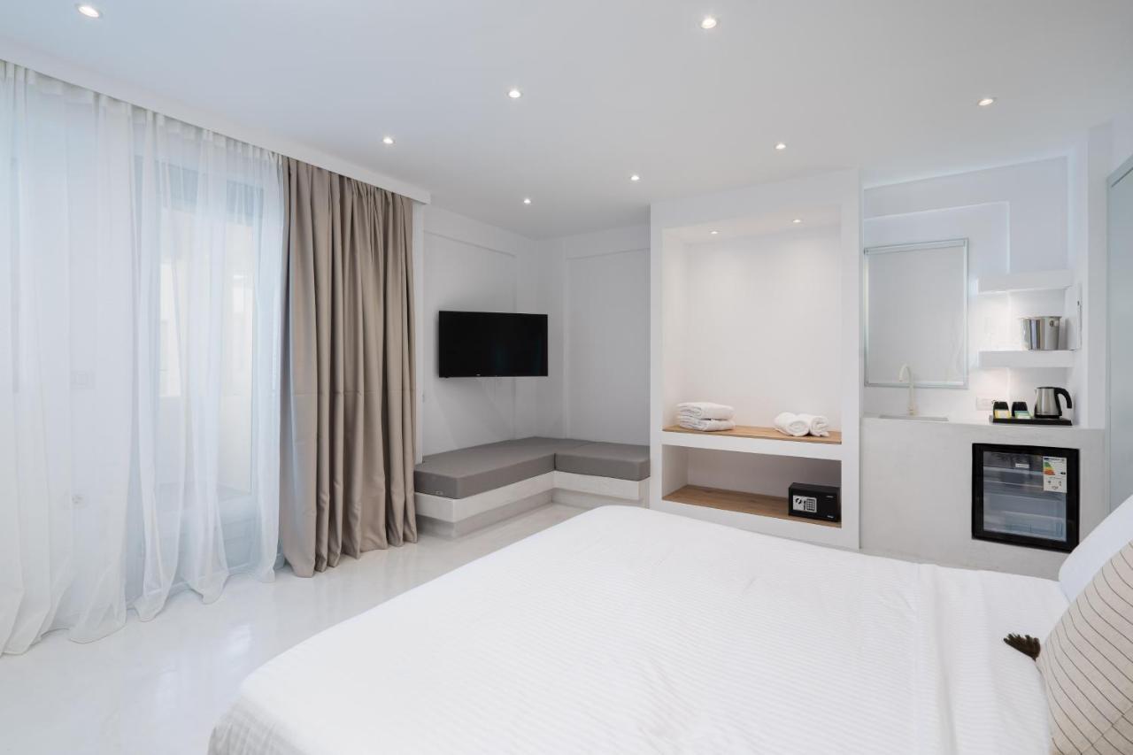 Cycladic Suites & Spa Fira  Exterior foto